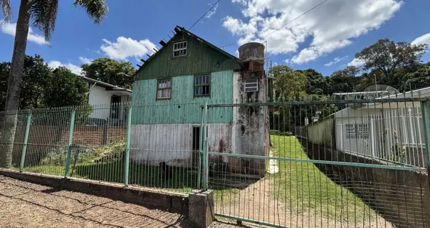 Casa para Venda em Caxias do Sul, São Ciro, 3 dormitórios, 1 banheiro