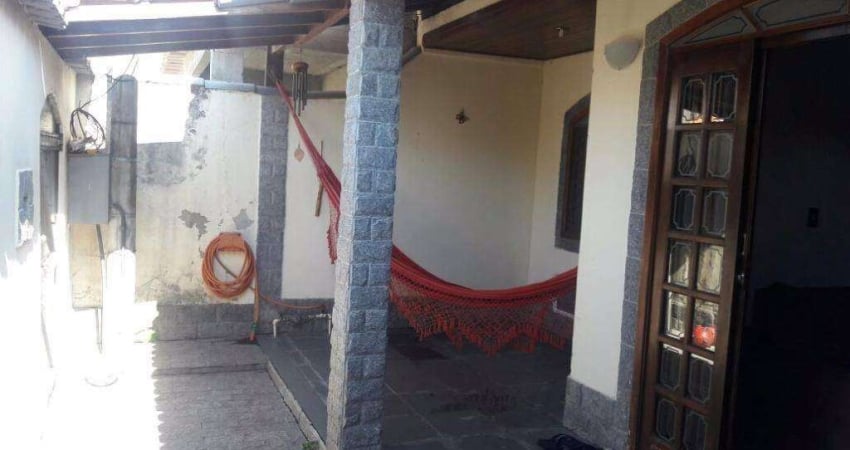 Casa com 2 dormitórios à venda, 124 m² por R$ 285.000,00 - Campo Grande - Rio de Janeiro/RJ