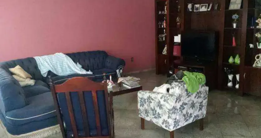 Casa residencial à venda, Vila Valqueire, Rio de Janeiro - CA0442.