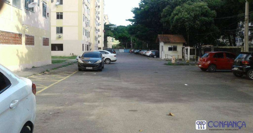 Apartamento com 2 dormitórios para alugar, 50 m² por R$ 940/mês - Rua Severino Ferreira da Costa, nº 245, Campo Grande - Rio de Janeiro/RJ