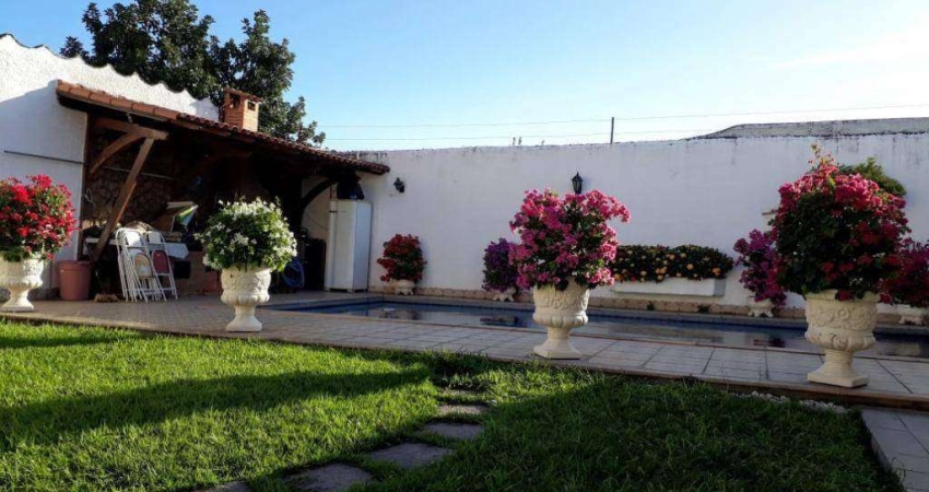 Casa com 3 dormitórios à venda, 238 m² por R$ 950.000,00 - Campo Grande - Rio de Janeiro/RJ