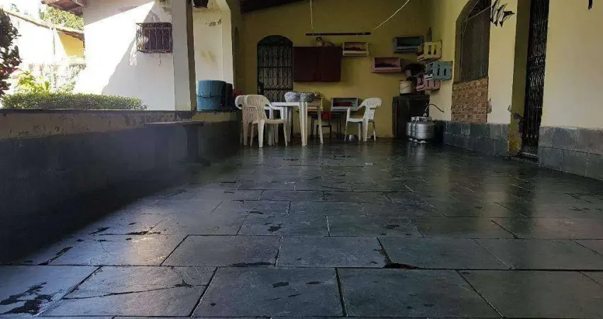 Casa com 3 dormitórios à venda, 1440 m² por R$ 1.200.000,00 - Campo Grande - Rio de Janeiro/RJ