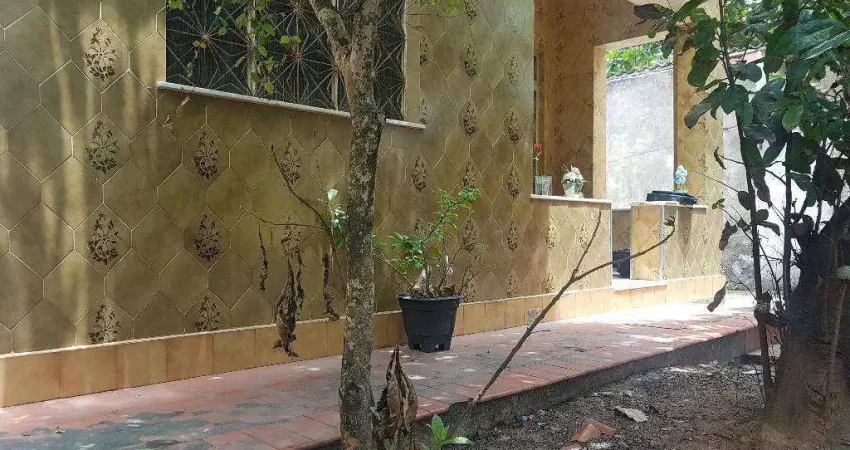 Casa residencial à venda, Campo Grande, Rio de Janeiro.