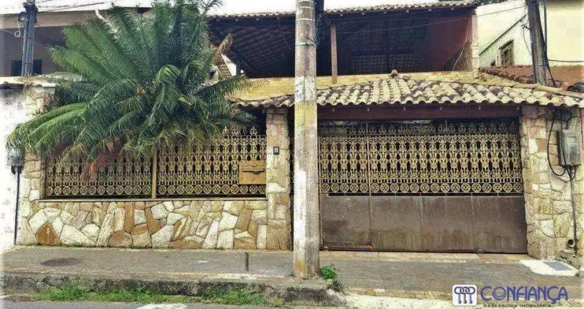 Casa com 3 dormitórios à venda, 317 m² por R$ 720.000,00 - Campo Grande - Rio de Janeiro/RJ