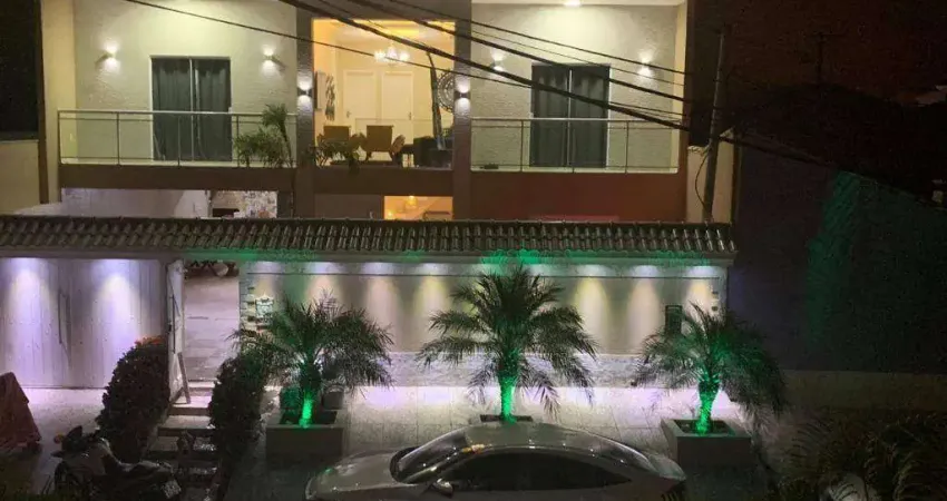 Casa com 6 dormitórios à venda, 210 m² por R$ 1.350.000,00 - Campo Grande - Rio de Janeiro/RJ