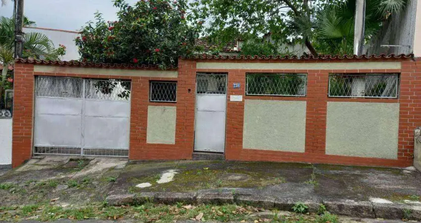 Casa com 3 dormitórios à venda, 160 m² por R$ 900.000,00 - Campo Grande - Rio de Janeiro/RJ