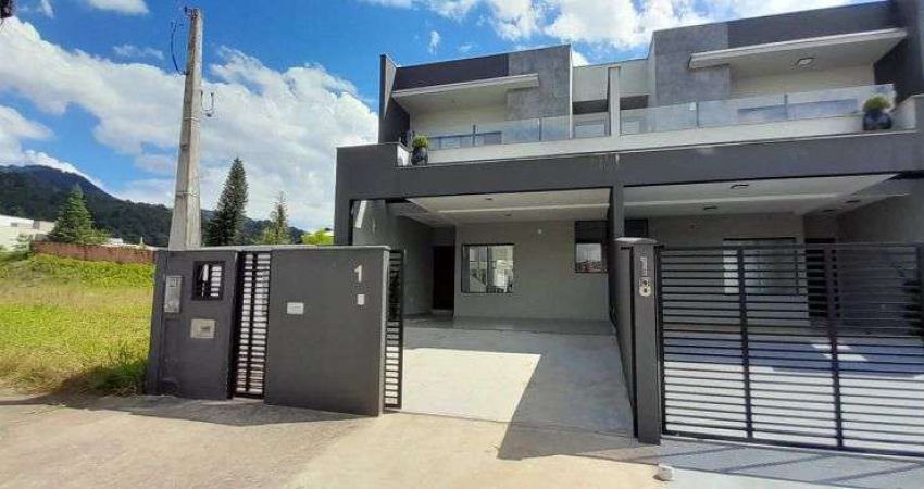 Geminado Duplex à Venda no Bairro Jaraguá 99 em Jaraguá do Sul / SC