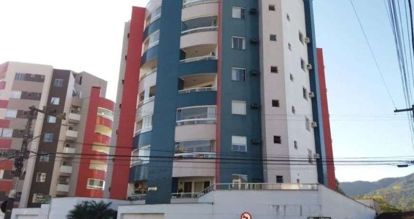 Apartamento à Venda no Centro de Jaraguá do Sul / SC