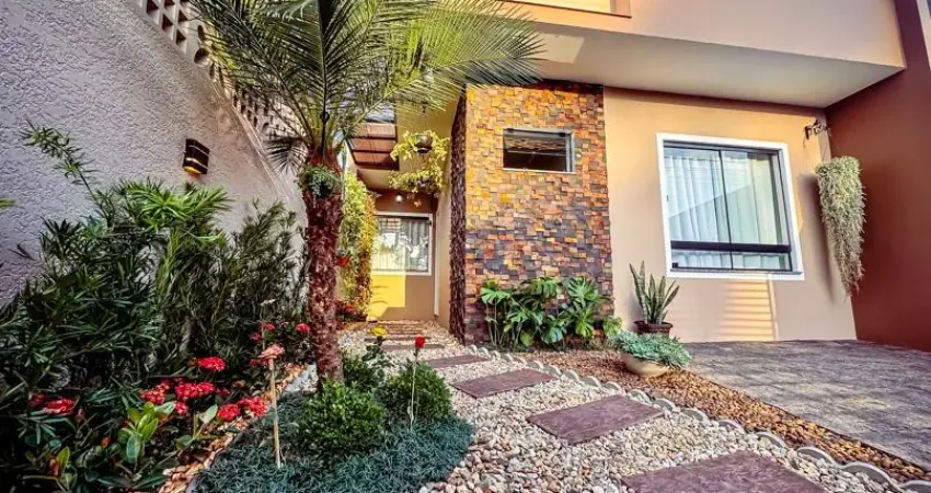 Lindo Geminado semimobiliado com 94 m2 à Venda em Guaramirim / SC