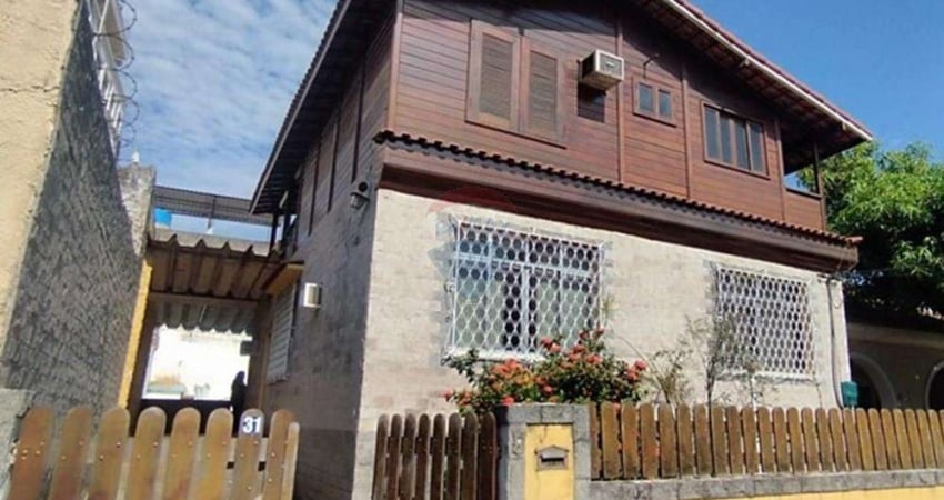 Casa com 5 quartos à venda na Rua Atílio Correia Lima, 31, Higienópolis, Rio de Janeiro