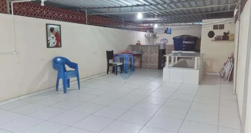 Apto tipo Casa 2 Quartos, 2 banheiros e terraço à Venda em Olaria