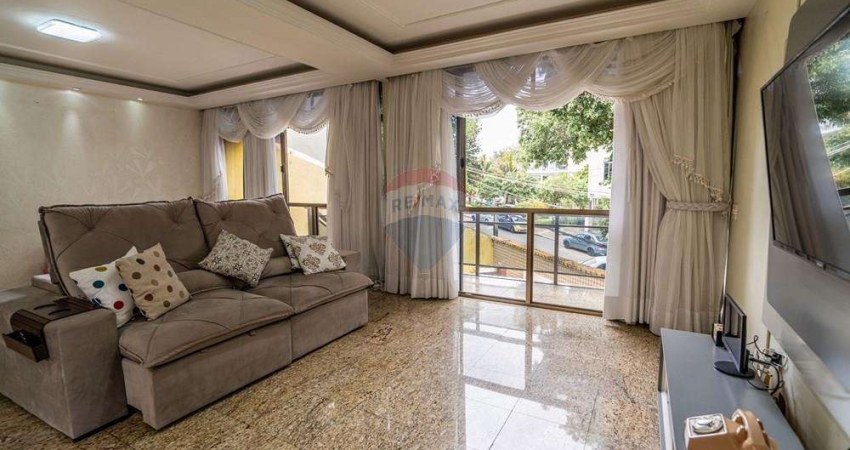 Casa, 4 quartos com 1 suíte, 6 banheiros, Maria da Graça