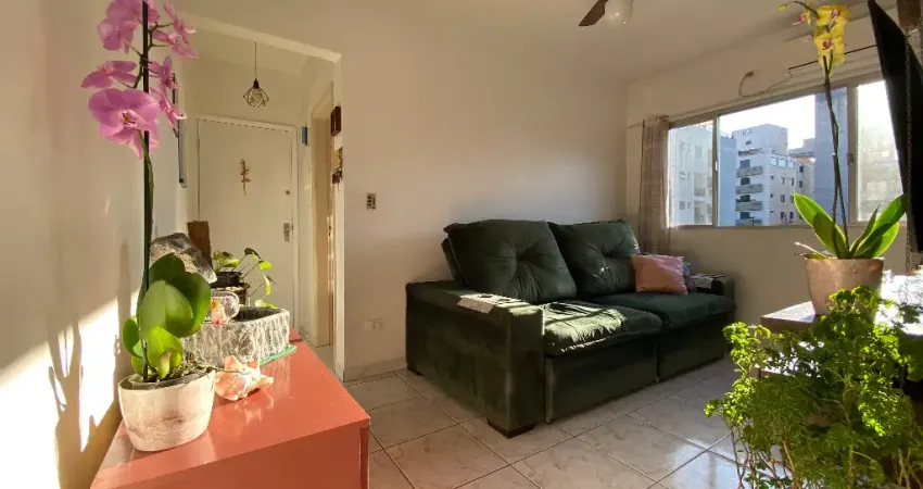 IMPERDÍVEL GUARUJÁ- Apto 2 dorm a 2 quadras da Praia da Enseada