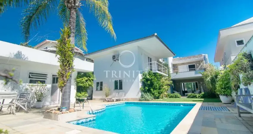 Casa em condomínio fechado com 4 quartos à venda na Rua Zeno Zani, 98, Barra da Tijuca, Rio de Janeiro