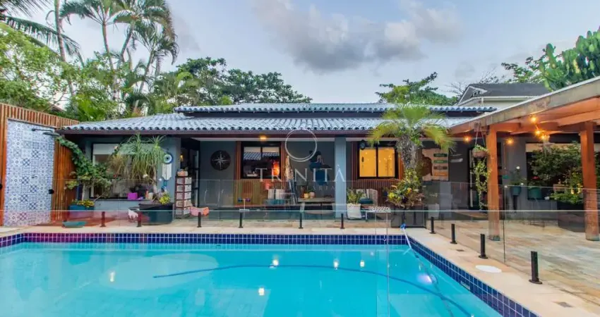 Casa em condominio em recreio dos bandeirantes  -  rio de janeiro