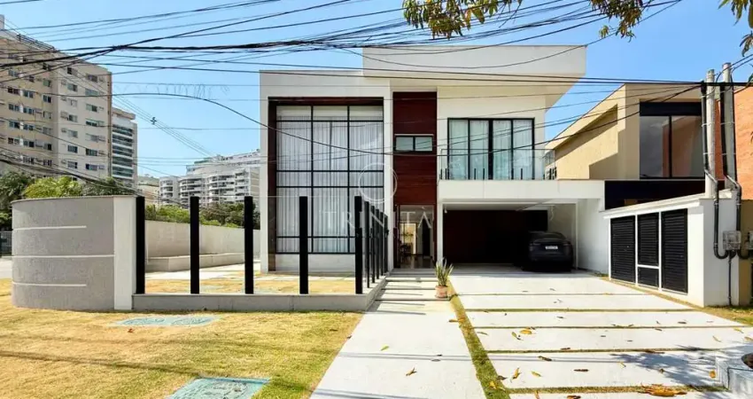 Casa em condomínio fechado com 4 quartos à venda na Rua Hugo Régis Reis, Barra da Tijuca, Rio de Janeiro