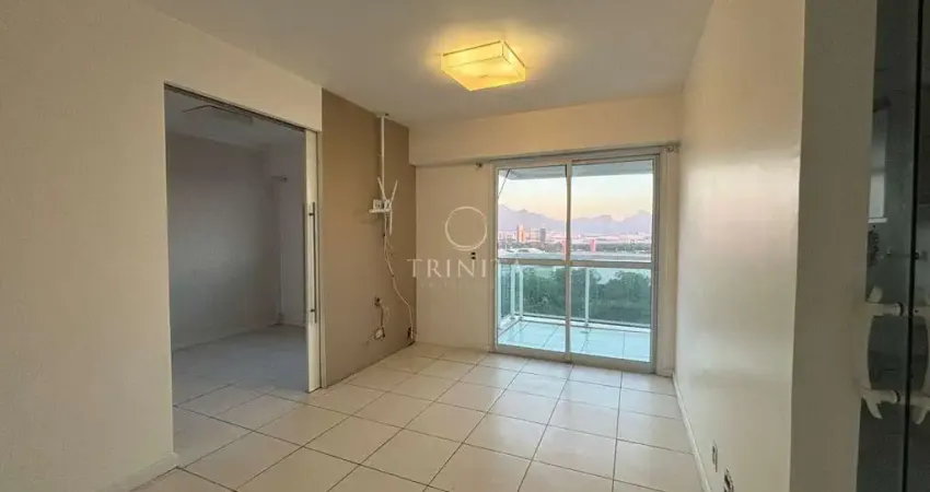 Apartamento com 2 quartos à venda na Rua Pedro Calmon, 98, Camorim, Rio de Janeiro