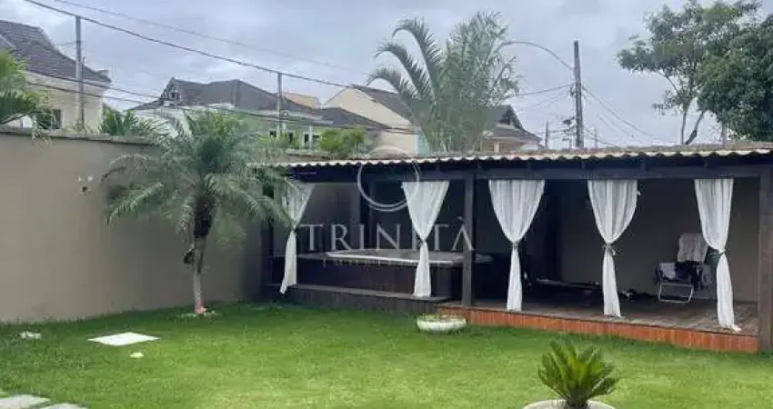 Casa em condomínio fechado com 5 quartos para alugar na Rua Professor Santos Moreira, Vargem Pequena, Rio de Janeiro