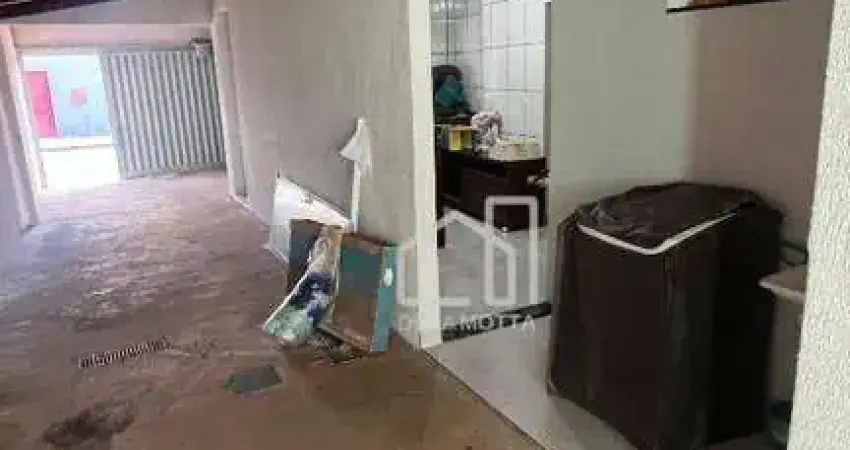 Casa com 3 dormitórios à venda, 250 m² por R$ 450.000,00 - Planalto - Uberlândia/MG
