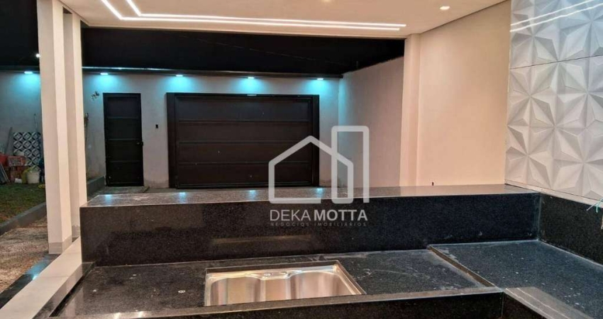 Casa com 3 dormitórios à venda, 150 m² por R$ 880.000 - Jardim Europa - Uberlândia/MG