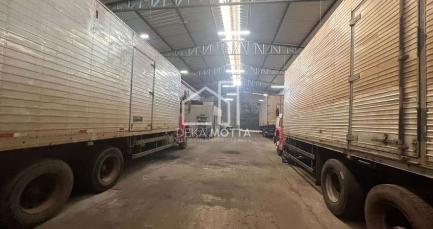 Galpão para alugar, 500 m² por R$ 11.000,00 - Marta Helena - Uberlândia/MG