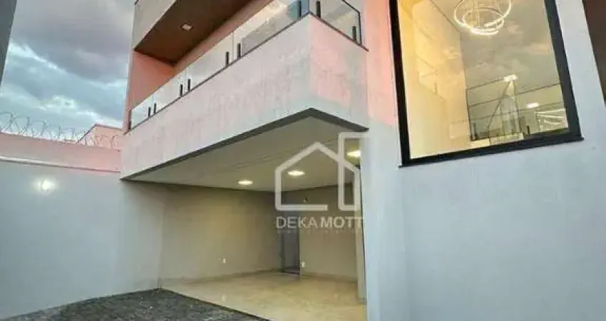 Casa com 3 dormitórios à venda, 265 m² por R$ 1.400.000,00 - Aclimação - Uberlândia/MG