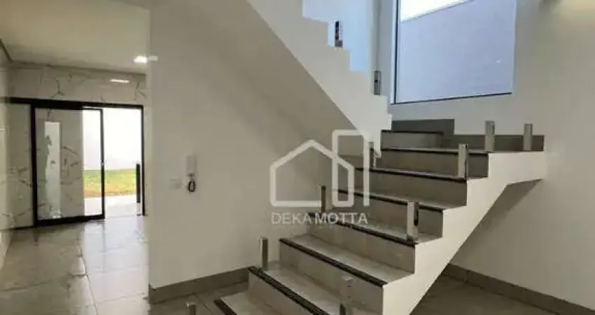 Sobrado com 3 dormitórios à venda, 147 m² por R$ 750.000,00 - Santa Mônica - Uberlândia/MG