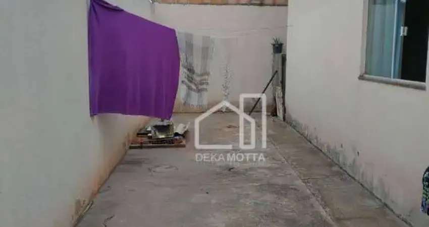 Casa com 2 dormitórios à venda, 1 m² por R$ 294.000,00 - Jardim Europa - Uberlândia/MG