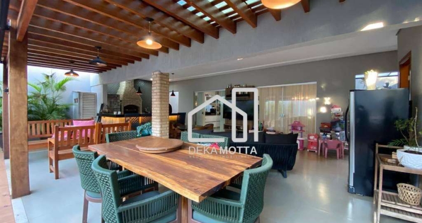 Casa com 3 quartos à venda no Jardim Karaíba, Uberlândia 