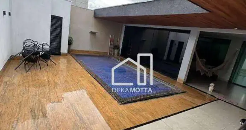 Casa com 3 quartos à venda no Novo Mundo, Uberlândia 