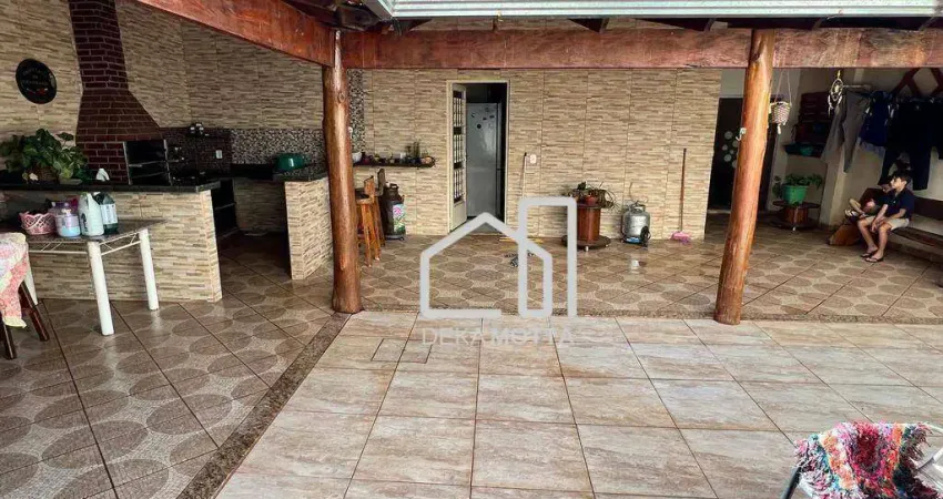 Casa com 3 dormitórios à venda, 200 m² por r$ 720.000 - novo mundo - uberlândia/mg