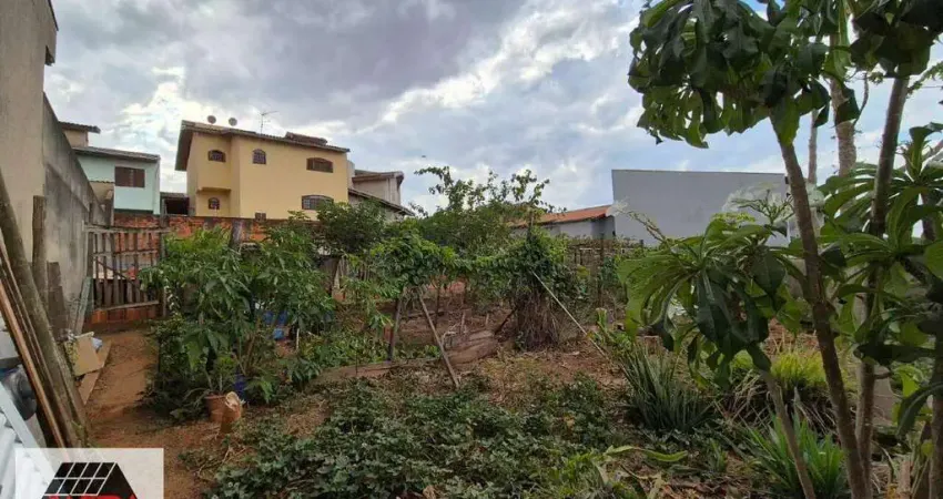 Terreno à venda no Parque Novo Mundo, Americana 