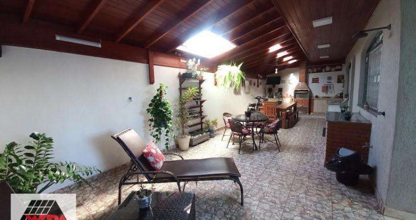 Casa à venda, 3 quartos, 1 suíte, 5 vagas, Antônio Zanaga I - Americana/SP
