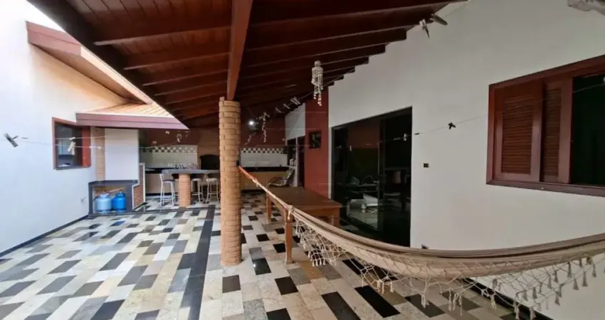 Casa com 3 quartos à venda no Parque Residencial Jaguari, Americana