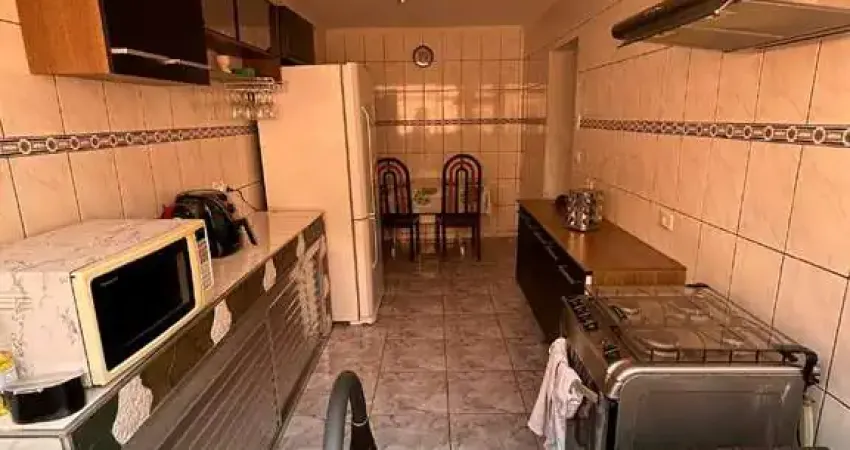 Casa com 2 quartos à venda no Jardim Guilhermina, Santo André 
