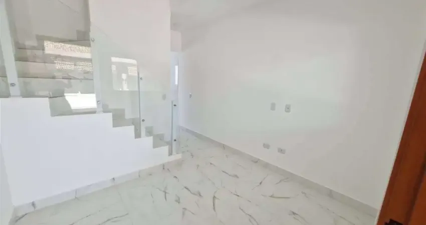 Excelente sobrado de condomínio com 2 dormitórios no bairro maracanã!