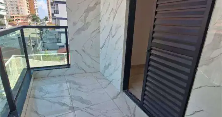 Excelente casa de condomínio com 2 dormitórios na praia grande!