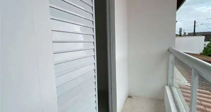 ÓTIMO SOBRADO DE CONDOMÍNIO COM 2 DORMITÓRIOS E ENTRADA INDIVIDUAL NO BAIRRO JARDIM MELVI EM PRAIA GRANDE!