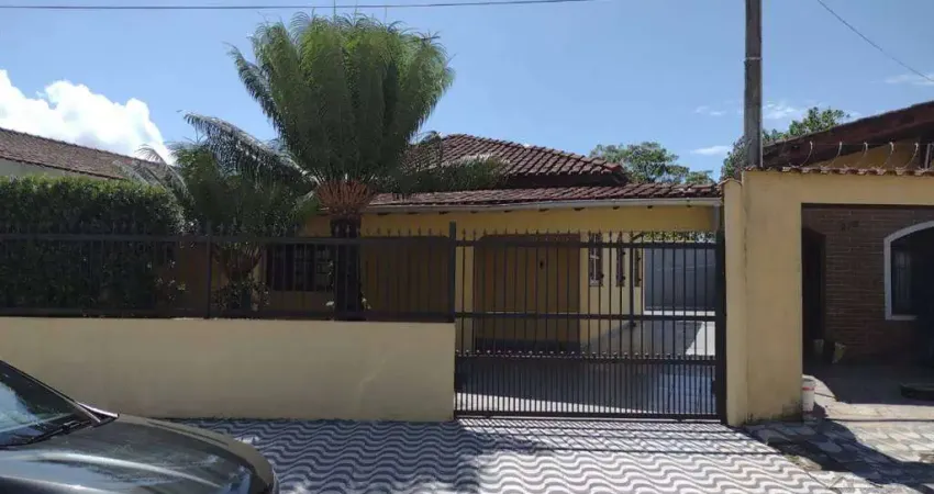 Casa com 3 quartos à venda na Rua Orestes Barbosa, 439, Solemar, Praia Grande
