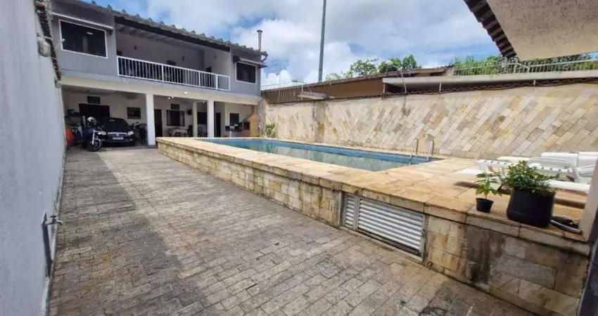 Casa com 4 quartos à venda na Rua Antônio Gonçalves Dias, 331, Solemar, Praia Grande