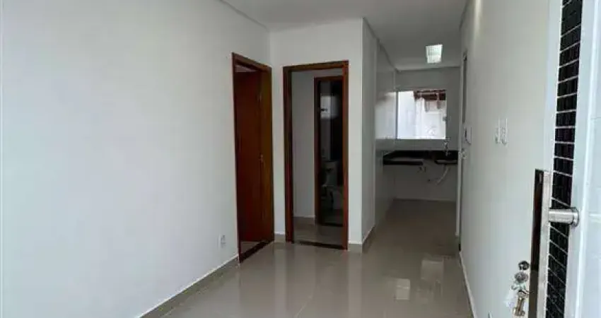 EXCELENTE CASA DE CONDOMÍNIO TÉRREA COM 02 DORMITÓRIOS NO BAIRRO VILA MIRIM EM PRAIA GRANDE!