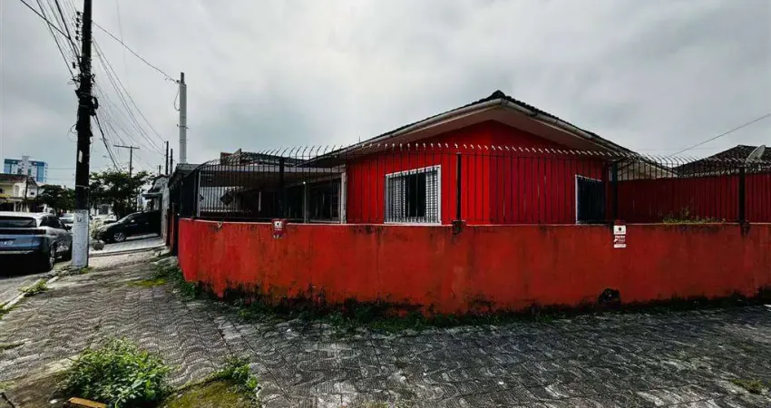 Casa com 2 quartos à venda na Rua São Cristóvão, 565, Vila Caiçara, Praia Grande
