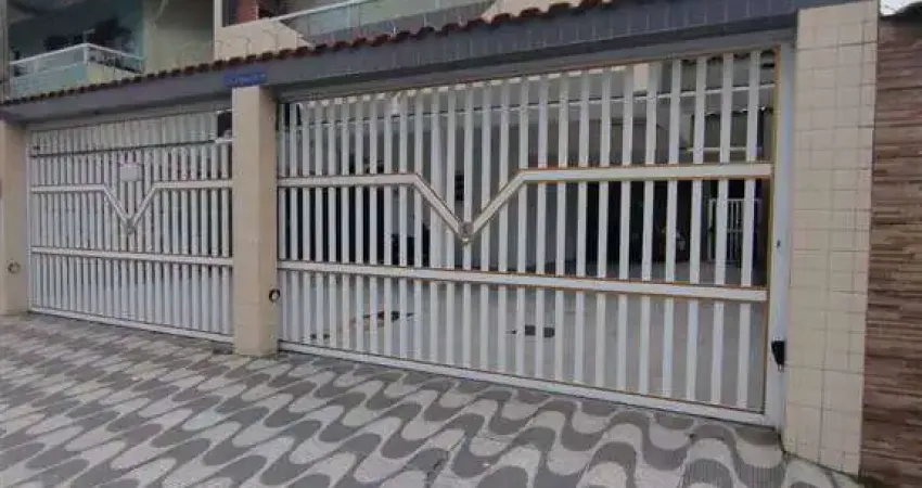 Excelente sobado de condomínio com 02 dormitórios, 02 banheiros e amplo quintal reservado. o imóvel está localizado no jardim samambaia, bairro que vem se valorizando através de recentes investimentos