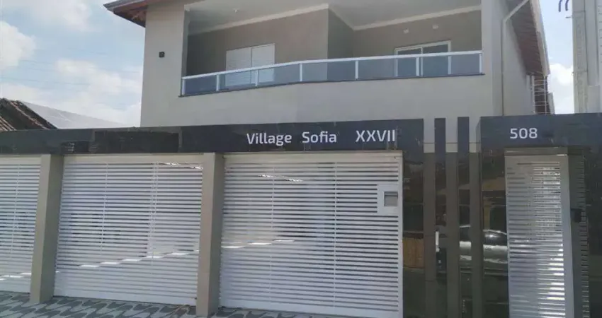 Excelente sobrado de condomínio com 02 dormitórios, 01 banheiro social, 01 lavabo e quintal privativo com churrasqueira. O imóvel está localizado no Quietude, bairro que vem se valorizando através de 