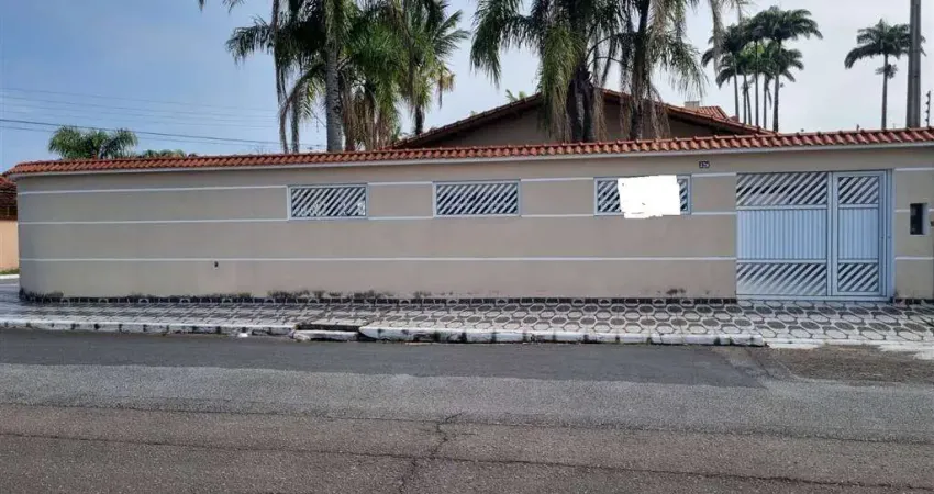 Casa com 5 quartos à venda na Rua das Violetas, 380, Balneário Flórida, Praia Grande