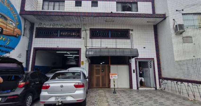 Excelente apartamento de 01 dormitório. O imóvel está localizado na Vila Tupi, localização que recebeu diversos investimentos, proporcionando mais comodidade e segurança aos turistas e moradores.