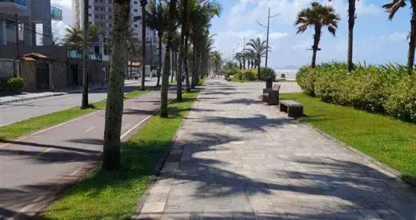 Excelente apartamento de 02 dormitórios, 01 vaga de garagem, sacada envidraçada. o imóvel está localizado no jardim imperador, bairro que tem recebido muita valorização através de recentes investiment