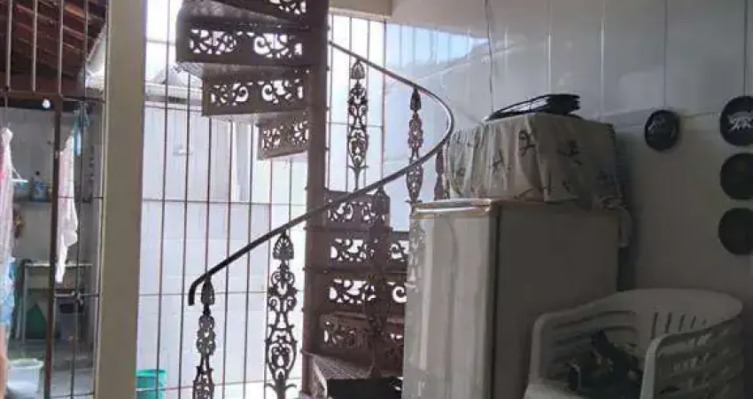 Casa com 3 quartos à venda na Rua Visconde de Cairu, 384, Vilamar, Praia Grande