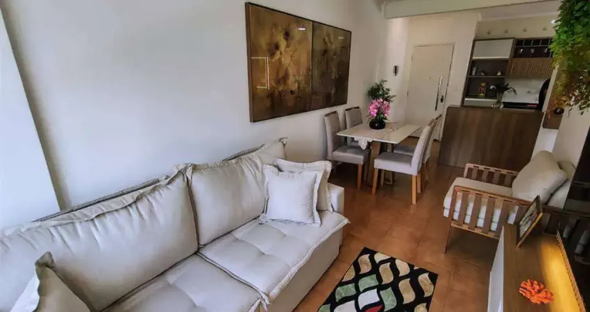 Excelente apartamento de 01 dormitório reformado e docorado. o imóvel está localizado na vila caiçara, bairro que vem recebendo e cada vez mais investimentos na infraestrutura, proporcionando mais com