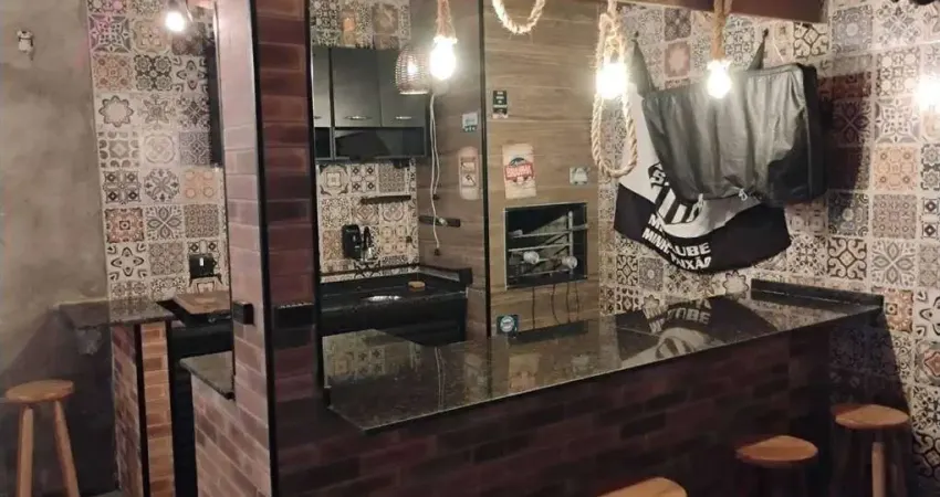 Excelente sobrado com 04 dormitórios, sendo 02 suítes, 03 vagas de garagem, piscina, churrasqueira e sistema de energia fotovoltaico já instalado, e em pleno funcionamento, garantindo sustentabilidade